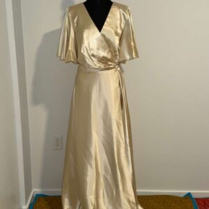 Vnaix Wedding Dress - Image 3